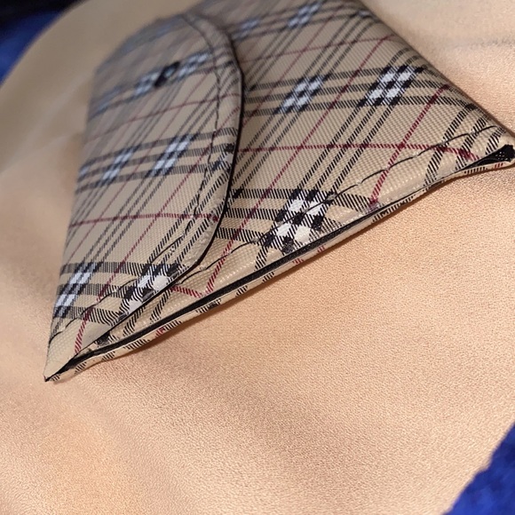 Plaid Wallet / Card Holder - Picture 3 of 4